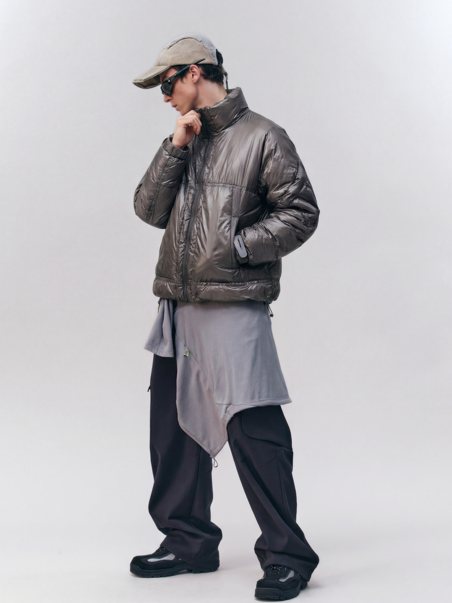 CougarTote - Functional Lightweight White Duck Down Jacket